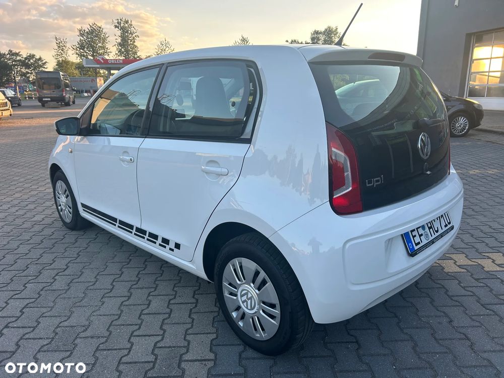 Volkswagen up! BlueMotion Technology move - 13