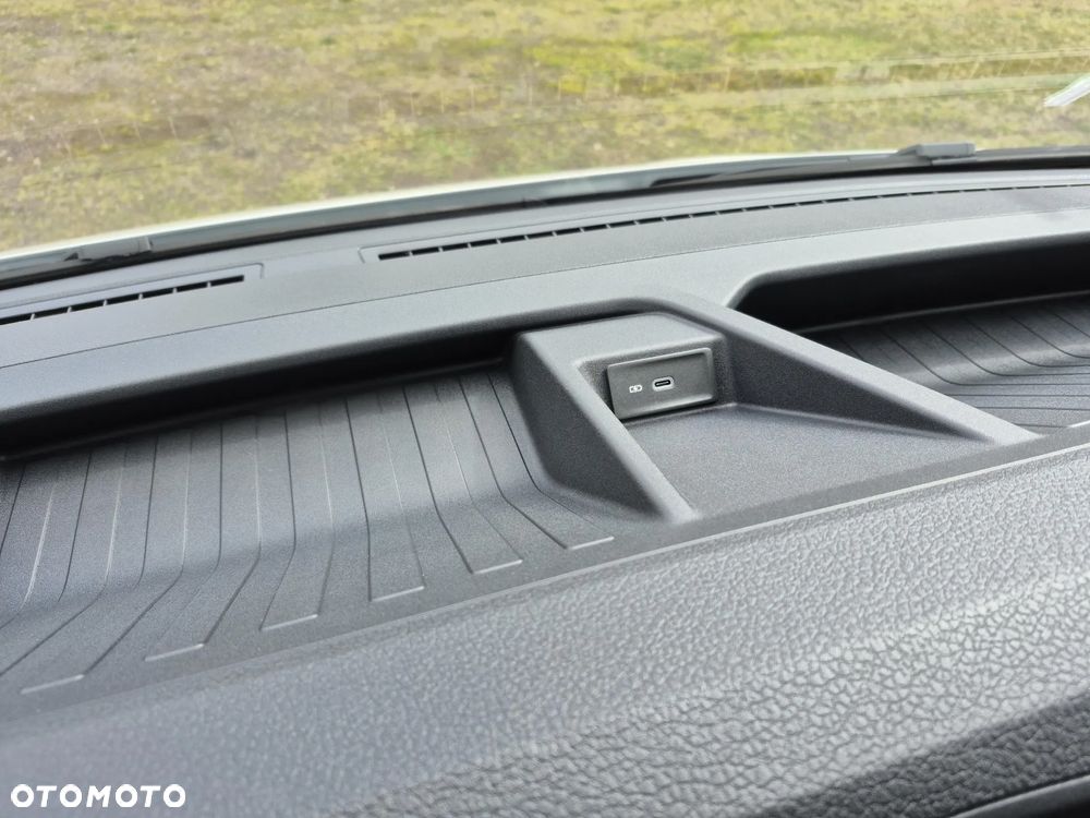 Volkswagen Crafter - 15