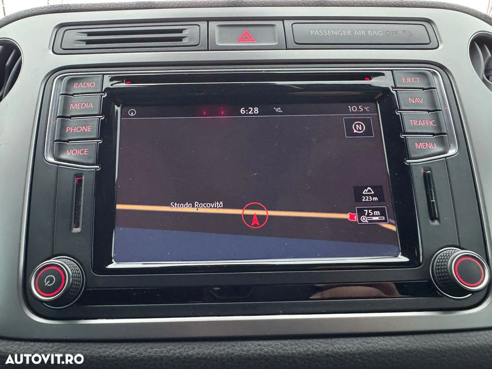 Volkswagen Tiguan 2.0 TDI SCR 4MOTION BlueMotion Technology DSG Lounge Sport & Style - 19