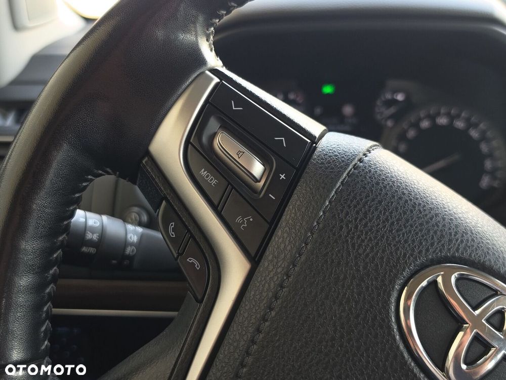 Toyota Land Cruiser LC 2.8 D-4D Invincible - 15