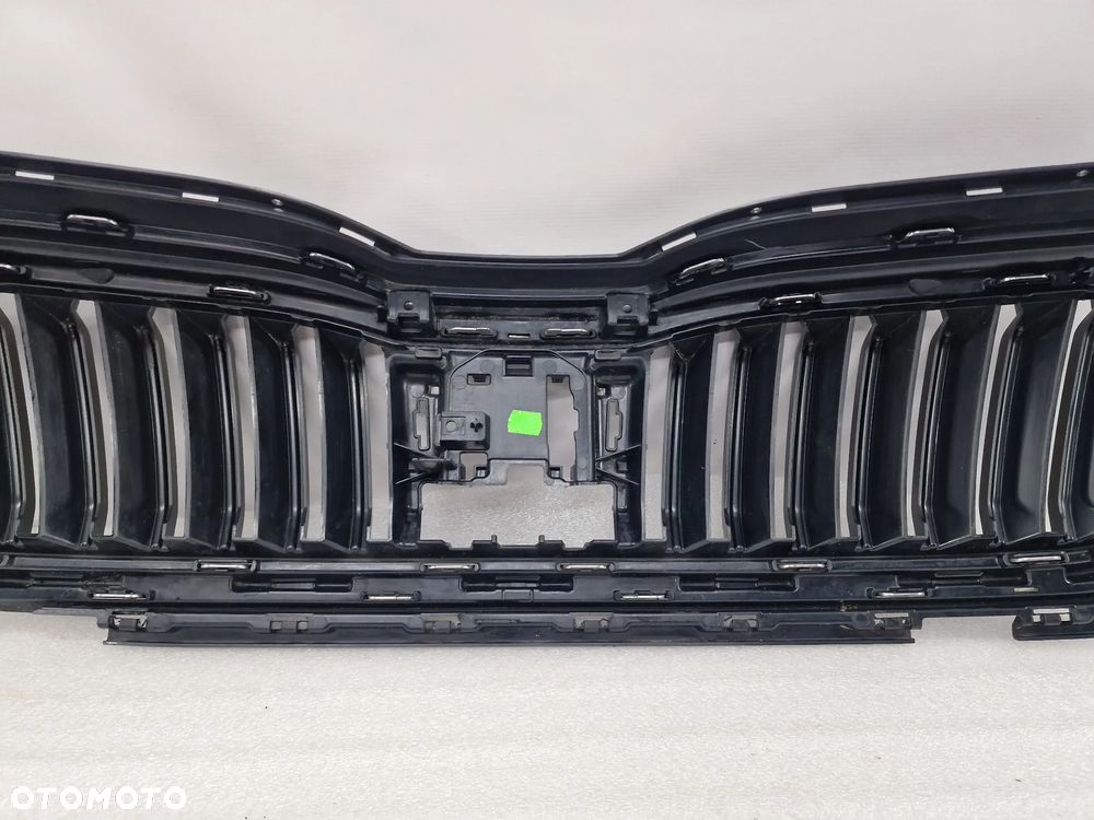 SKODA SCALA 657 19- ATRAPA / GRILL PRZEDNI PRZÓD , NR 657853653 , NR AUKCJI GL455 - 16