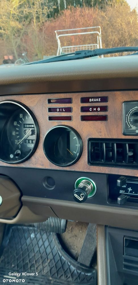 Toyota Carina - 16