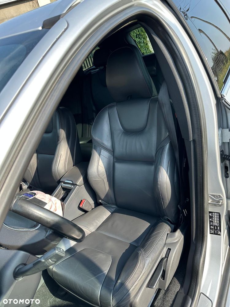 Volvo XC 60 D4 Drive-E Ocean Race - 14