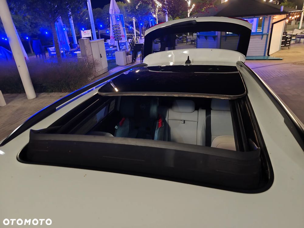 Volkswagen Tiguan - 11