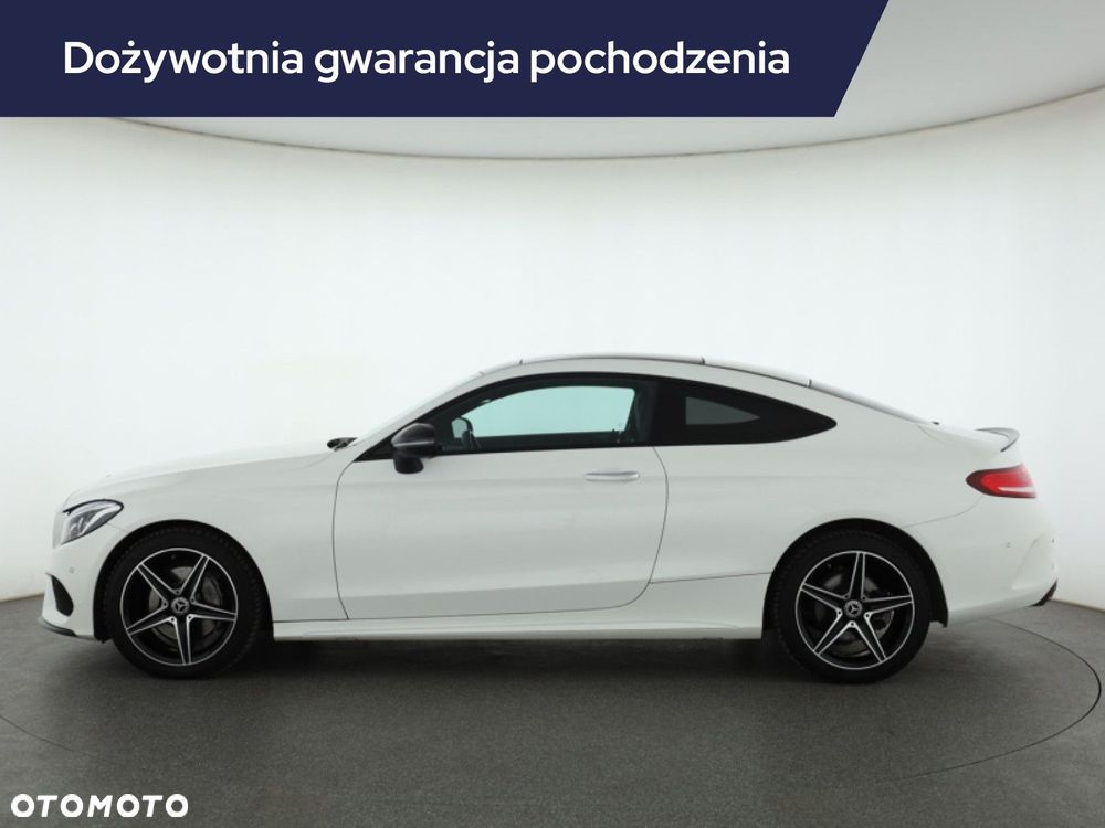 Mercedes-Benz C-Class 2017 photo 3