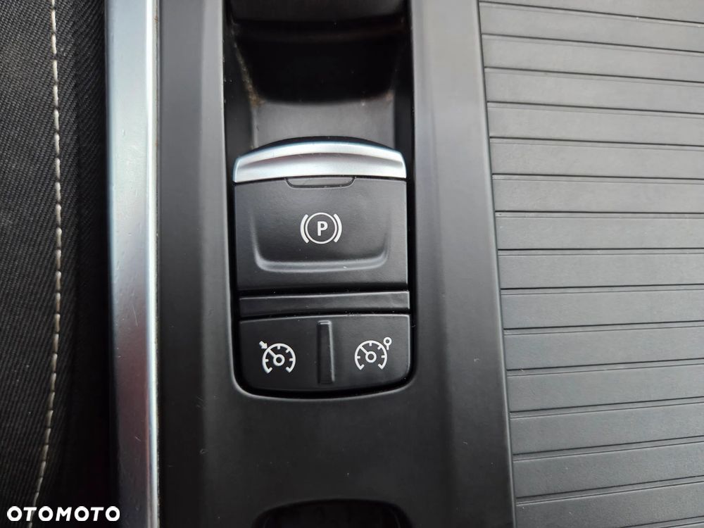 Renault Megane 1.5 Blue dCi Intens - 24