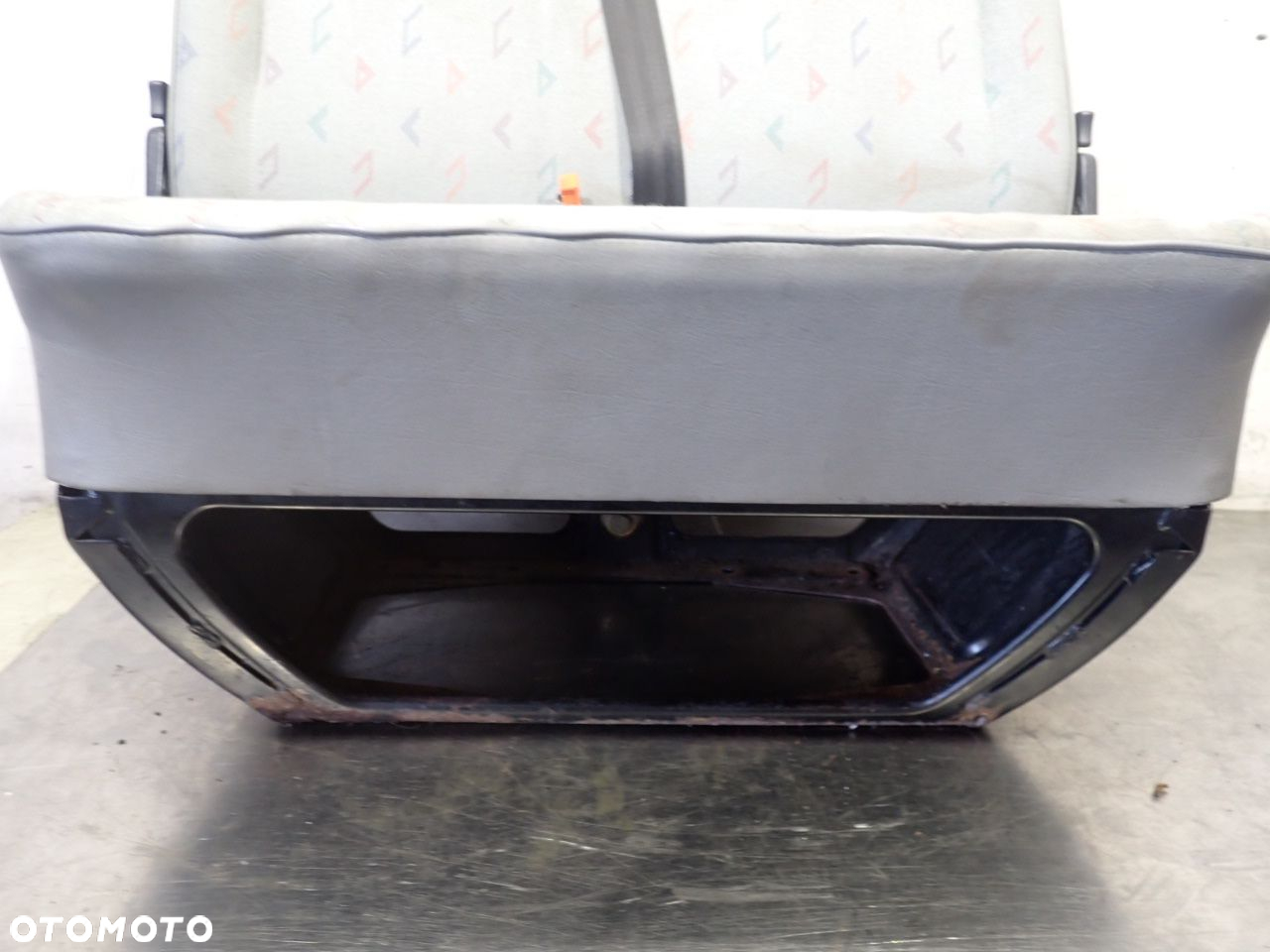 FOTEL PASAŻERA BLIŹNIAK VOLKSWAGEN T4 TRANSPORTER 1.9 - 7
