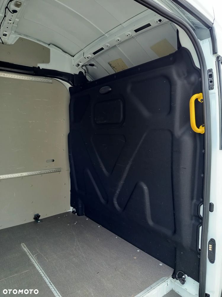Ford transit - 19