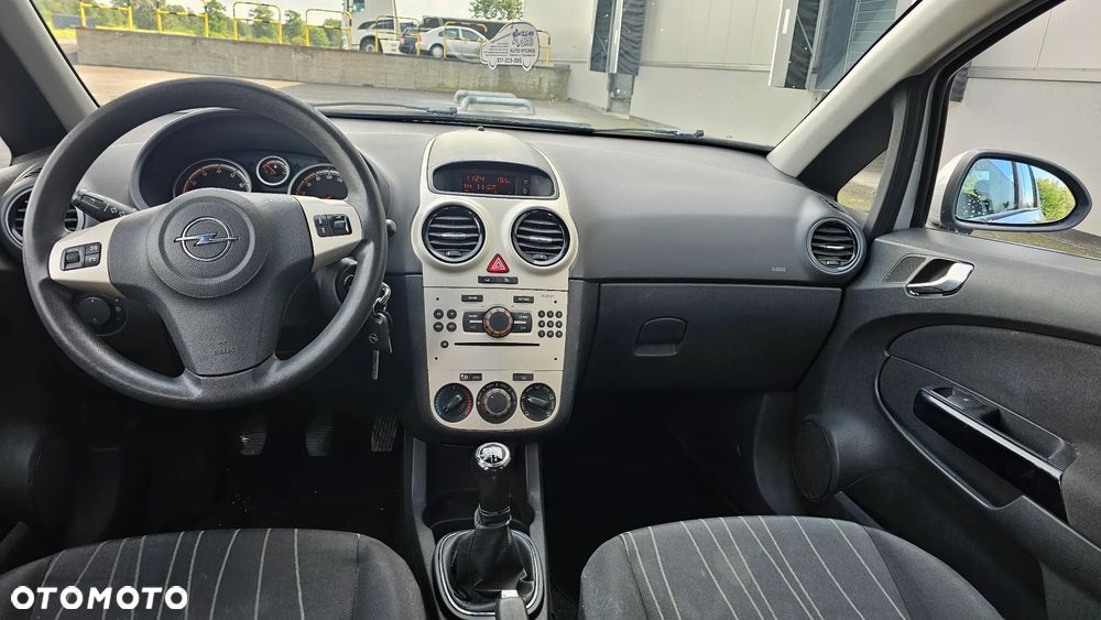 Opel Corsa 1.2 16V Enjoy - 5