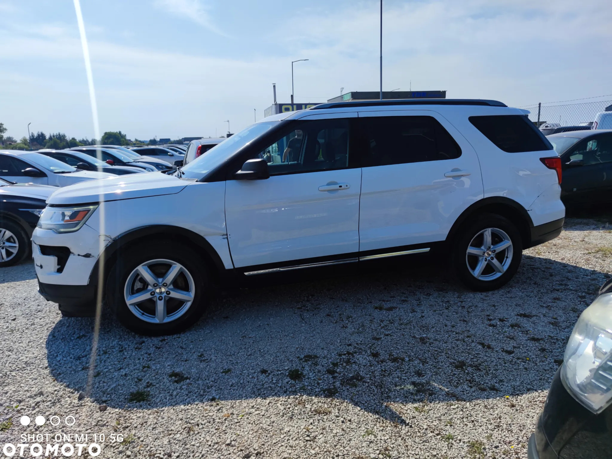 Ford Explorer - 6