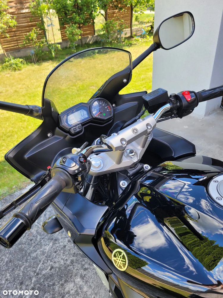 Yamaha FZ6 - 11