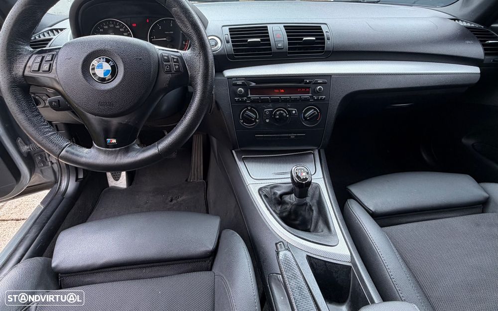 BMW 118 d Pack M - 8