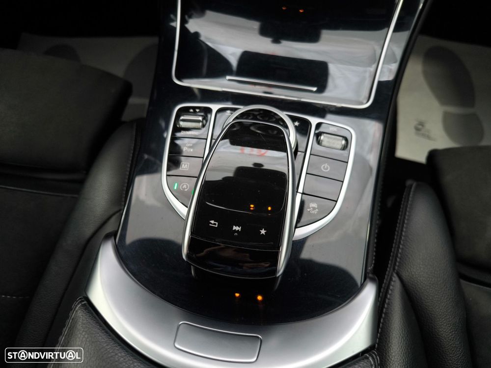 Mercedes-Benz GLC 250 d 4Matic 9G-TRONIC AMG Line - 14