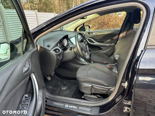 Opel Astra 1.6 CDTI Enjoy - 15