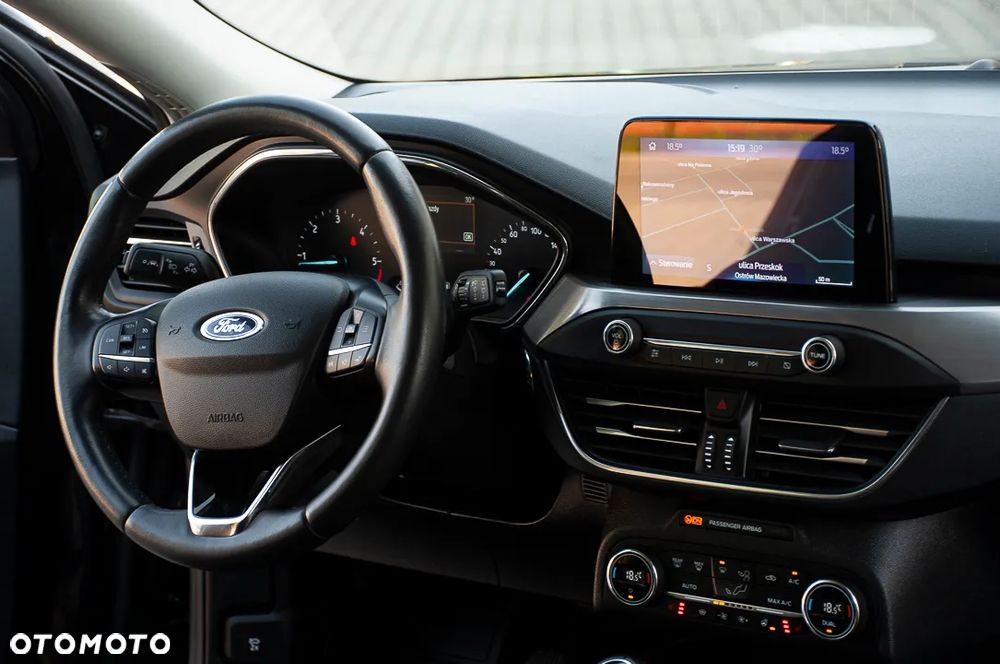 Ford Focus 1.5 EcoBlue Titanium - 6