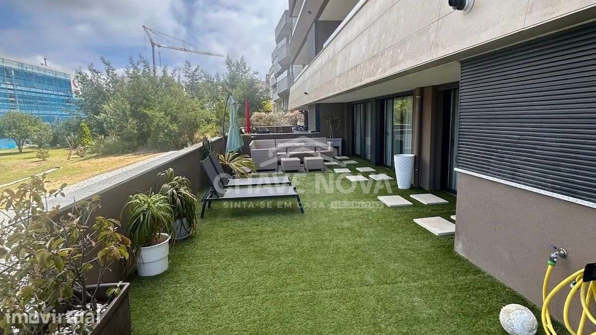 Arrenda-se T3 Mobilado | Terraço e Box Dupla / Madalena – Gaia - Grande imagem: 2/16