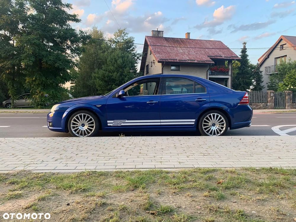 Ford Mondeo 3.0 V6 ST 220 - 7