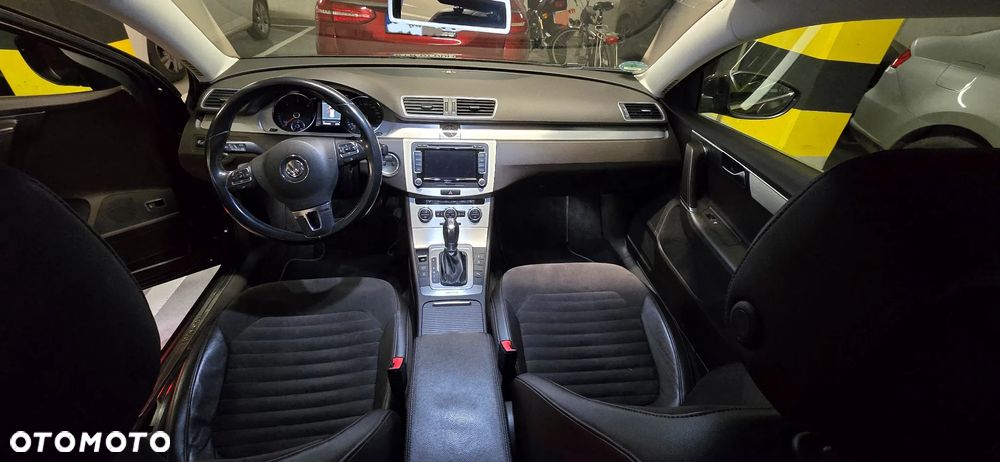 Volkswagen Passat 2.0 TDI 4Motion DSG BlueMotion Tech Exclusive - 6