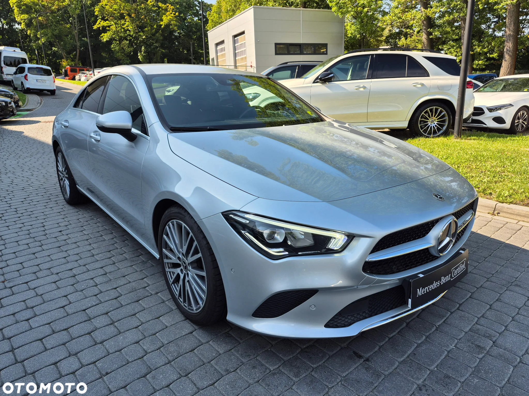 Mercedes-Benz CLA 180 7G-DCT - 13