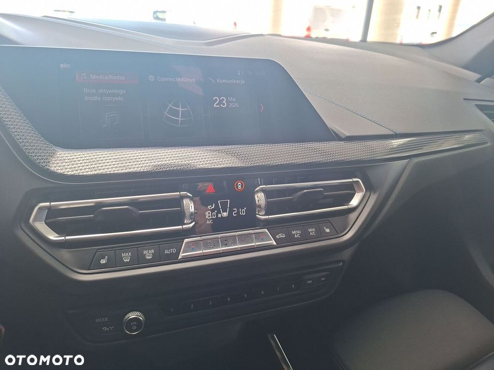 BMW Seria 1 - 22