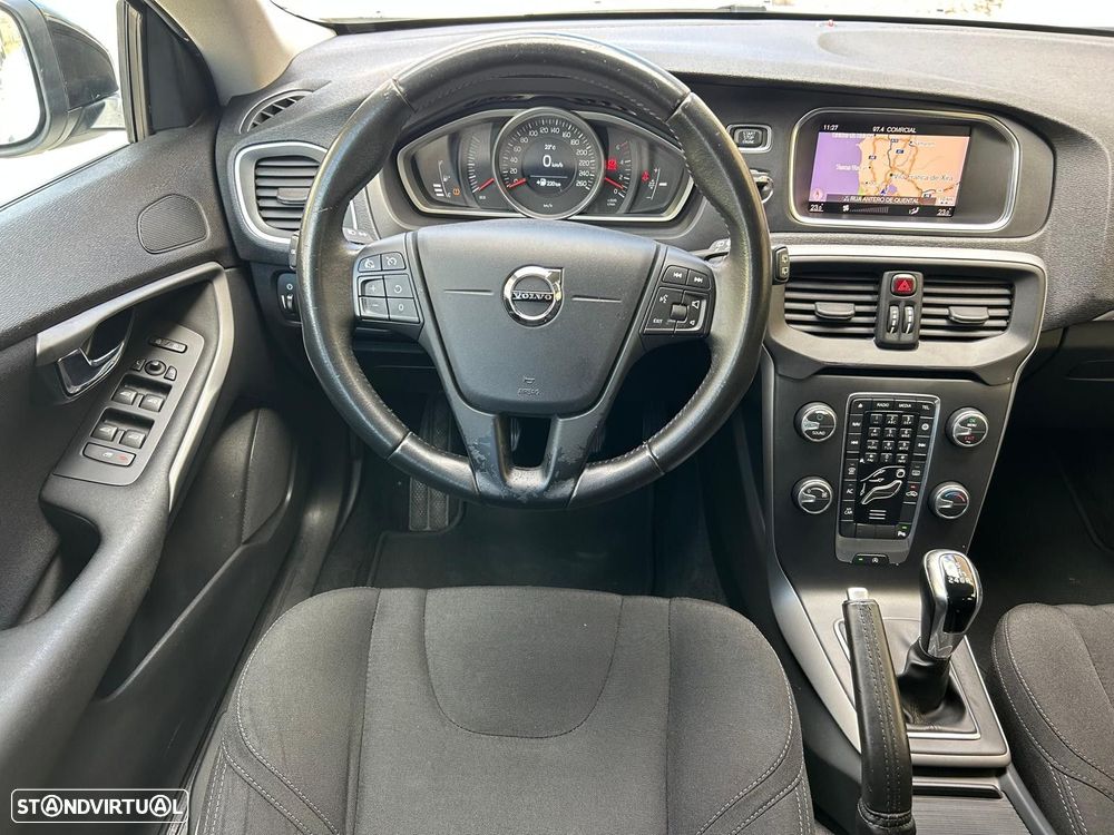 Volvo V40 Cross Country 2.0 D2 Summum - 21