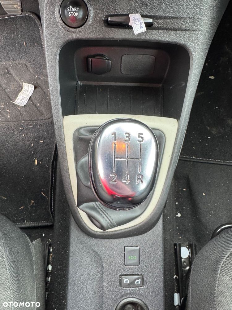 Renault Captur - 18