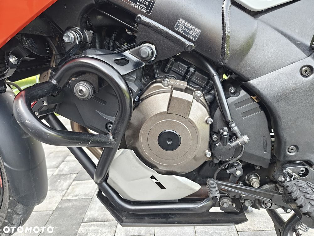 Suzuki V-STROM - 13