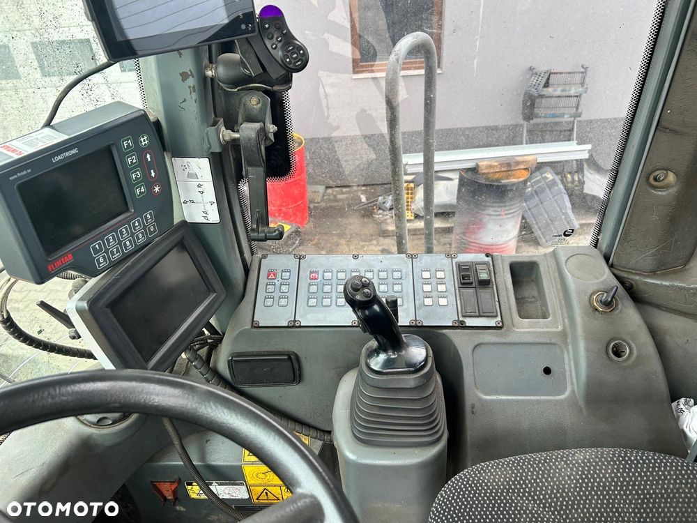 Liebherr 556 - 6