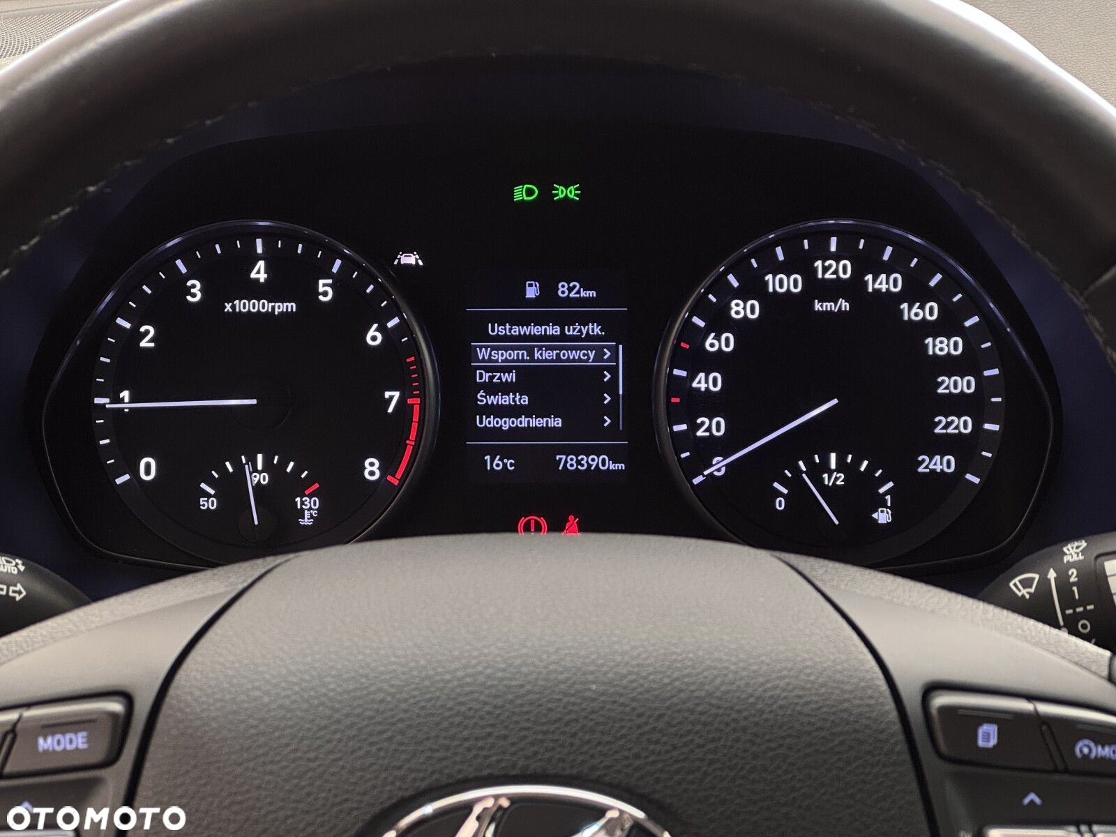 Hyundai i30 - 16