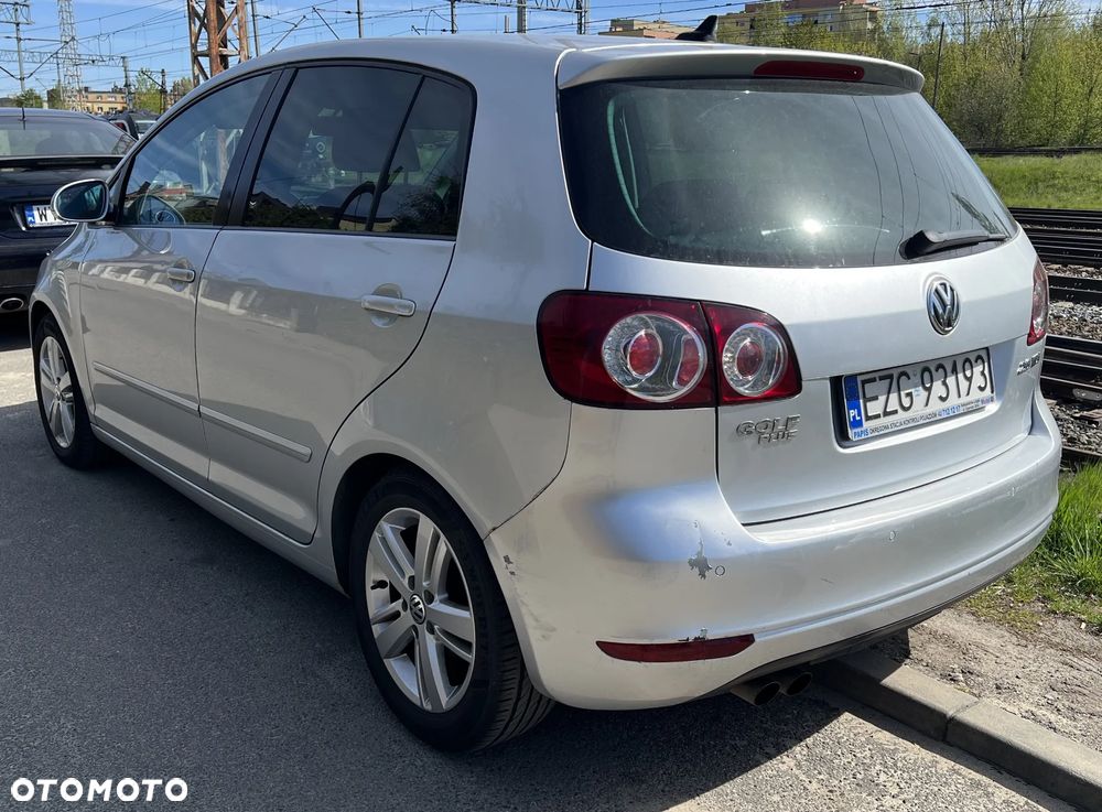 Volkswagen Golf Plus 2.0 TDI DPF DSG Highline - 4