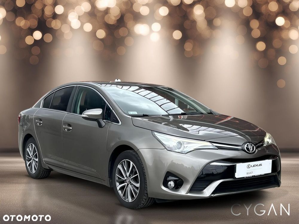 Toyota Avensis - 9