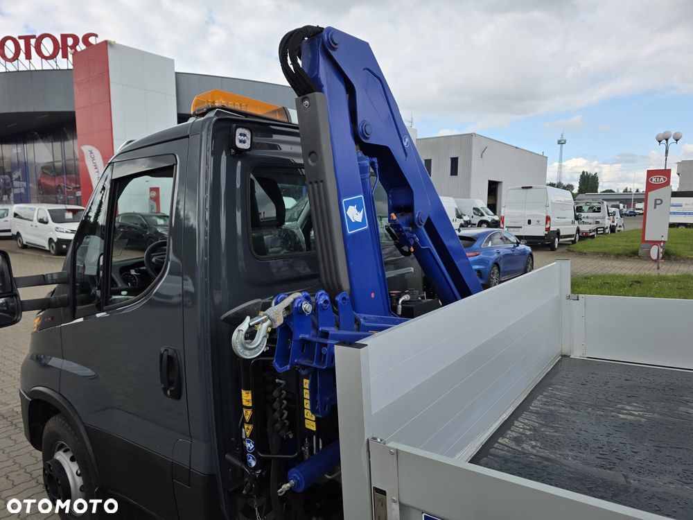 Iveco 70C18 Hds Żuraw Skrzynia Demo Pokazowy Jak Nowy !!! dmc 7200 - 30