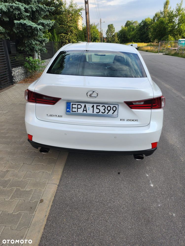 Lexus IS 200t Comfort - 4