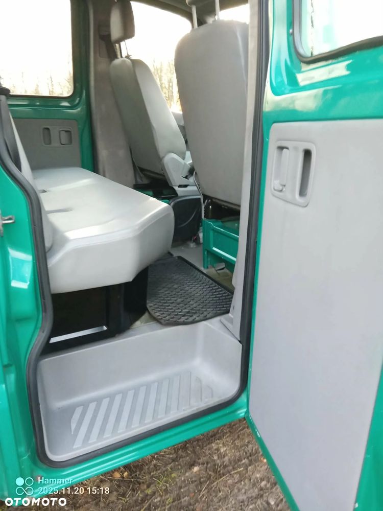 Volkswagen CRAFTER - 15