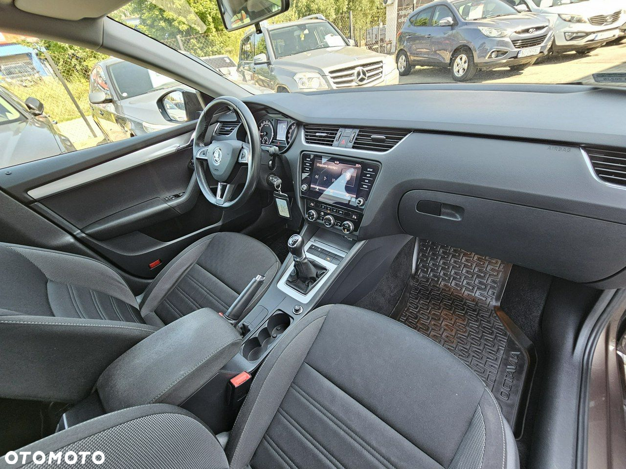 Skoda Octavia - 30