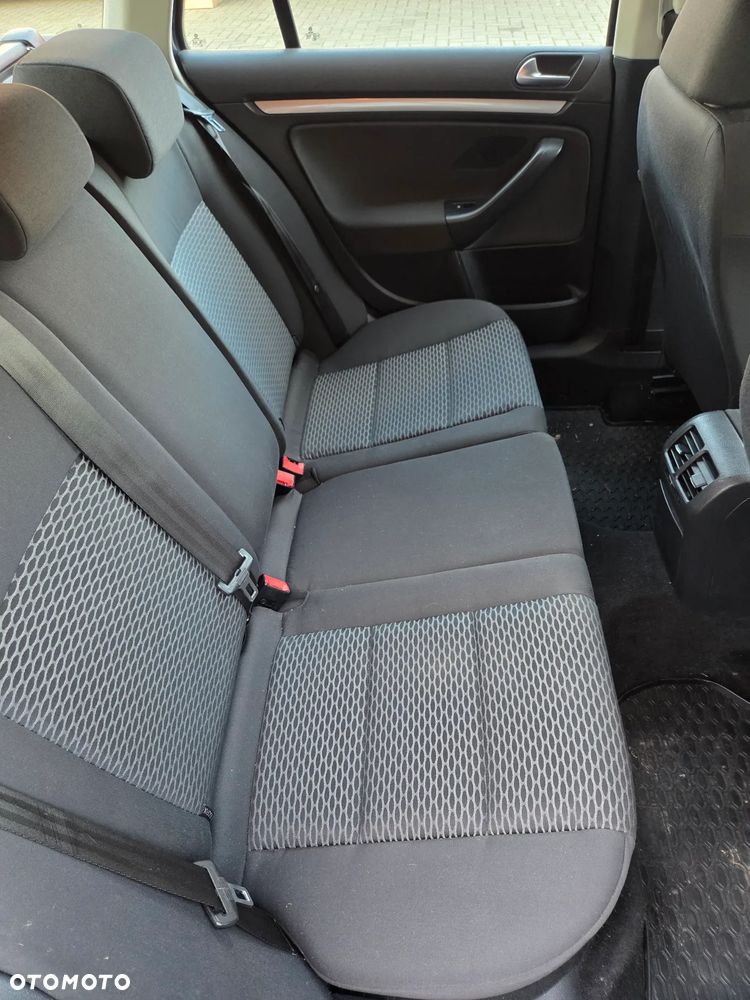 Volkswagen Golf 1.2 TSI Comfortline - 7