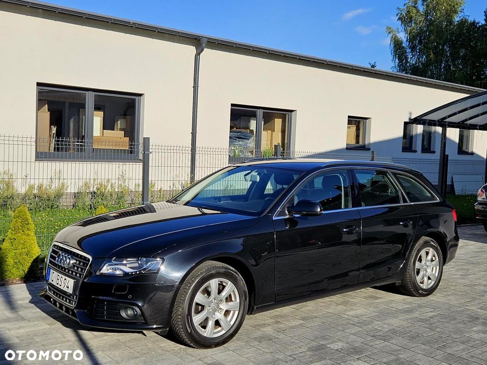 Audi A4 Avant 2.0 TDI DPF Ambiente - 5