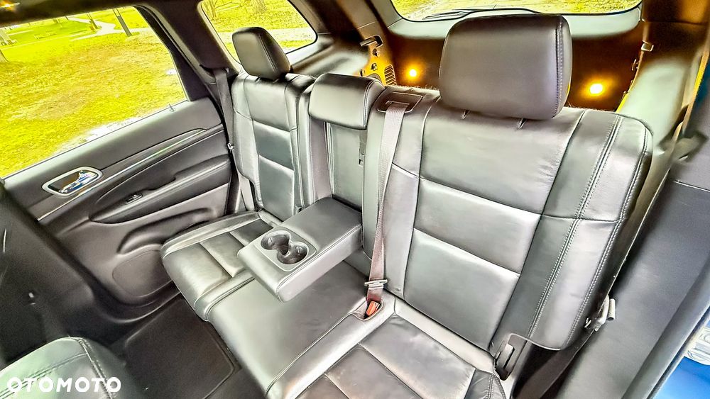 Jeep Grand Cherokee - 28