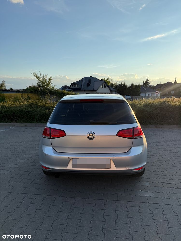 Volkswagen Golf 1.2 TSI Comfortline - 6