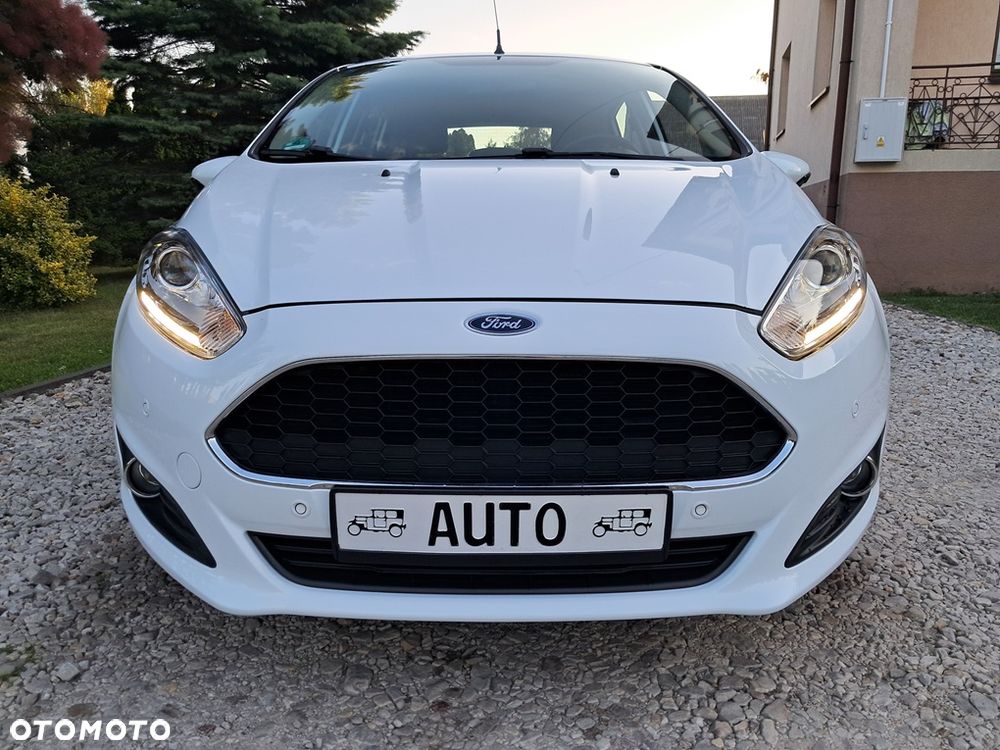 Ford Fiesta 1.25 Celebration - 11