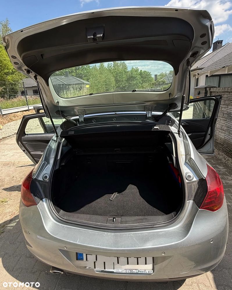 Opel Astra 2.0 CDTI Sport - 26