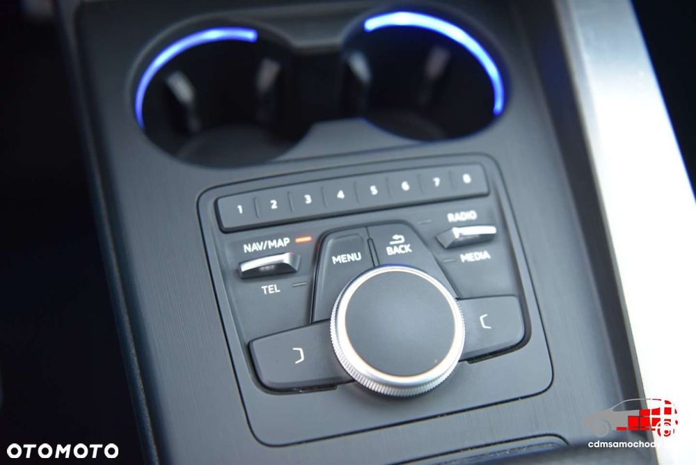 Audi A4 Avant 2.0 TFSI ultra S tronic sport - 24