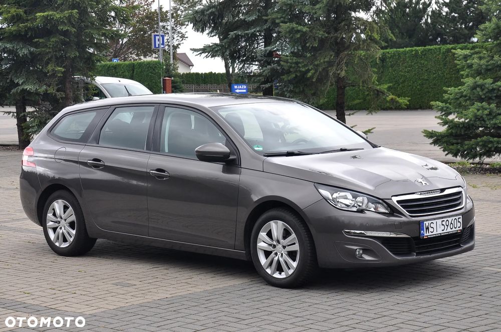 Peugeot 308 1.6 e-HDi Active S&S - 9