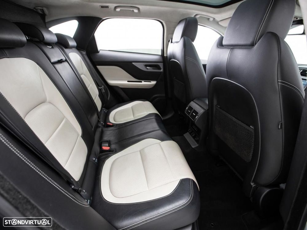 Jaguar F-Pace - 11