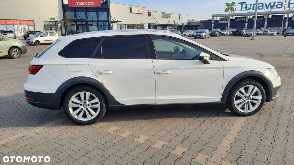 Seat Leon Sportstourer 1.6 TDI Start&Stop 4Drive X-Perience - 2