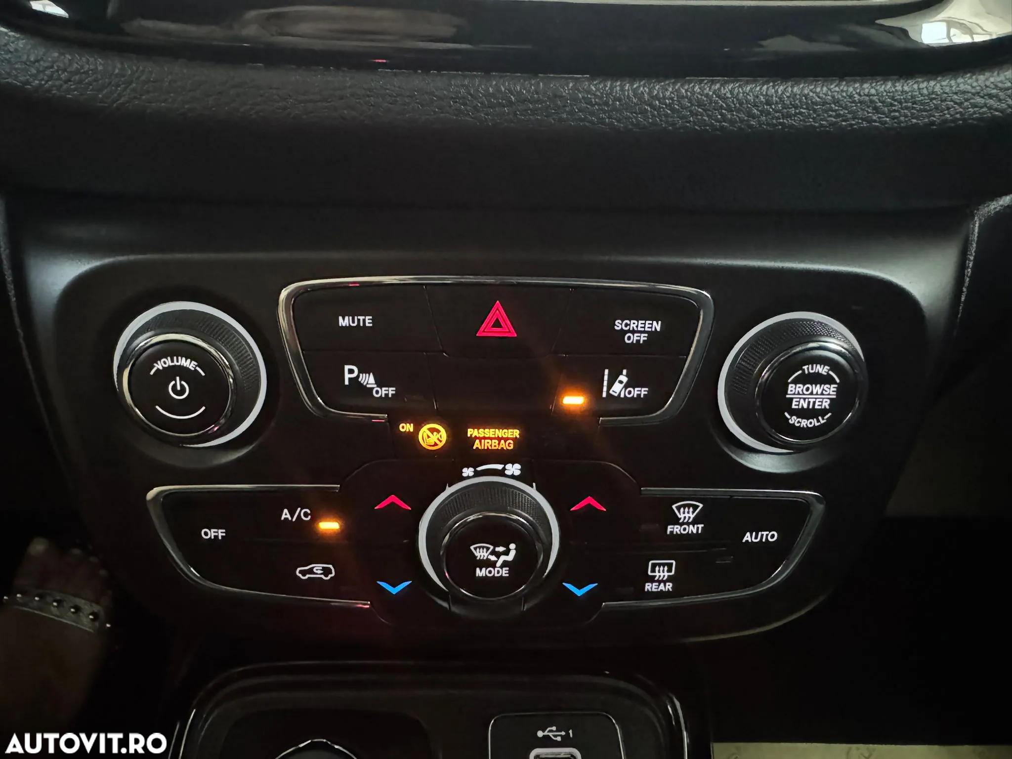 Jeep Compass 2.0 M-Jet 4x4 AT Limited - 25