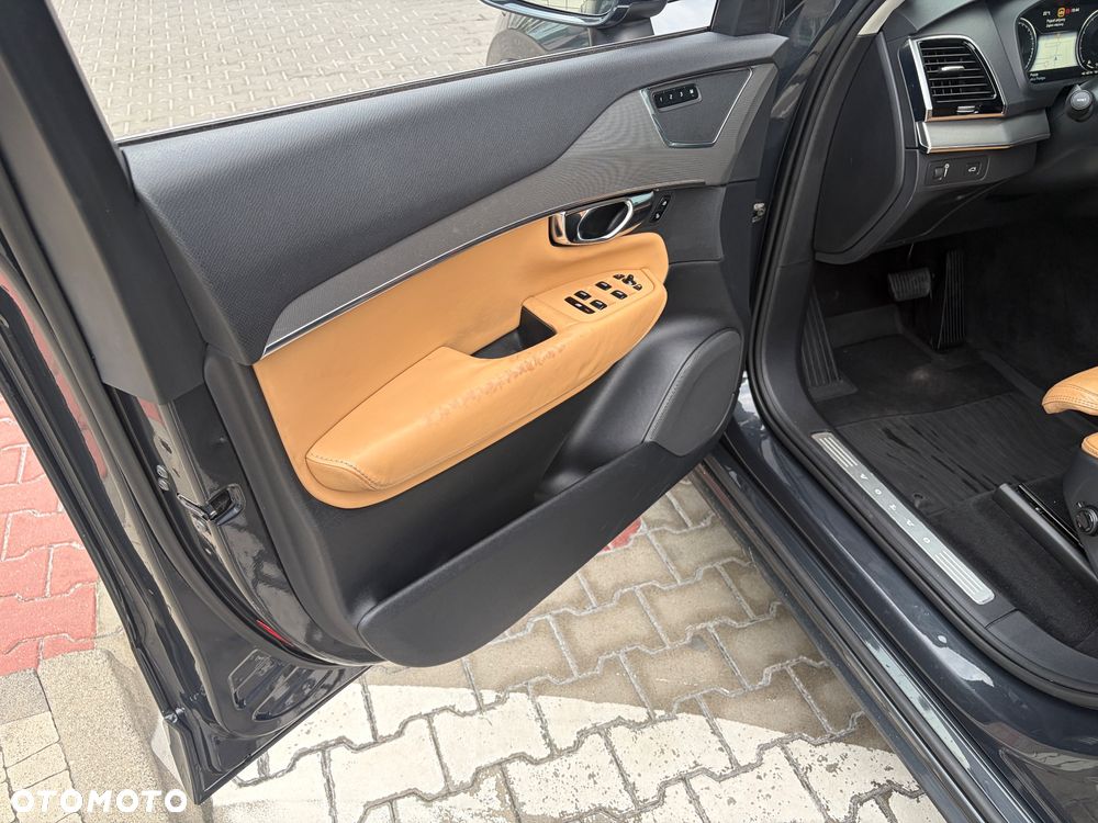 Volvo XC 90 T6 AWD Inscription 7os - 13