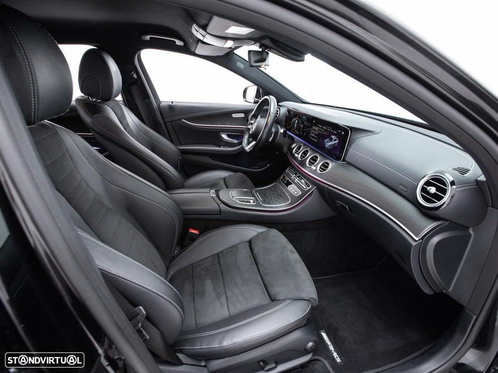 Mercedes-Benz E 300 de 4Matic 9G-TRONIC AMG Line - 10