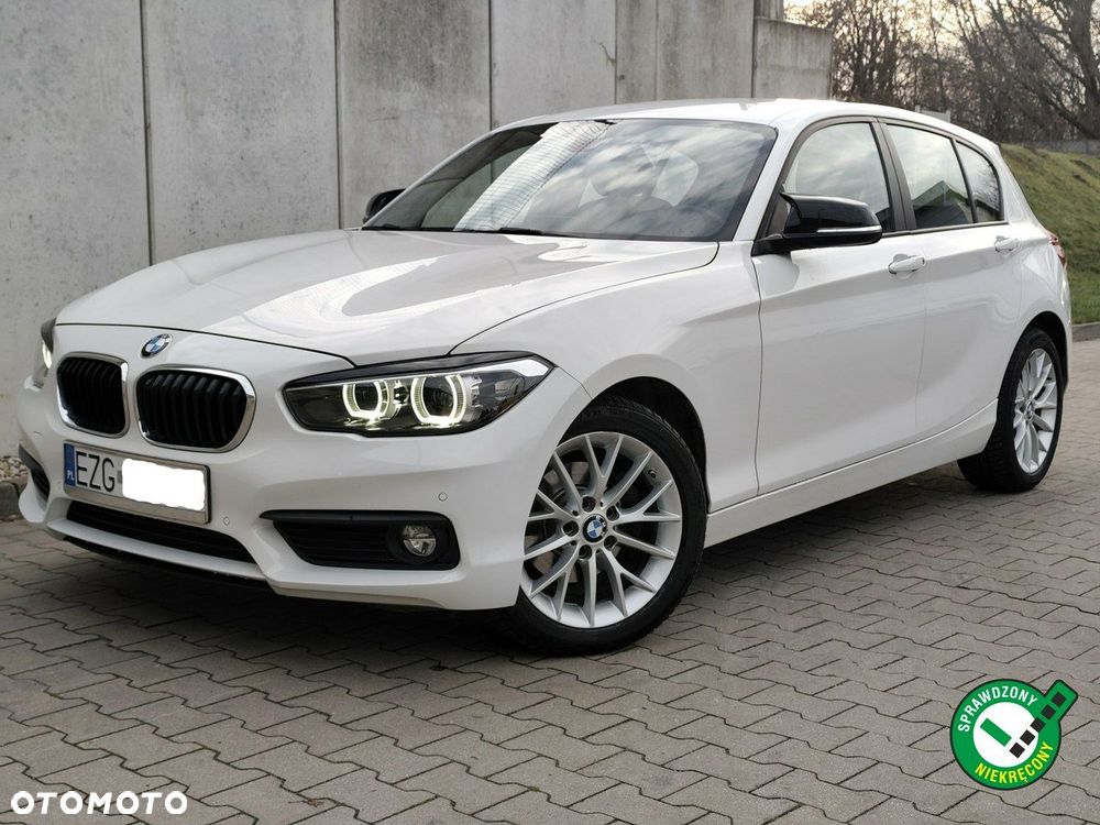 BMW Seria 1 118d xDrive Sport Line
