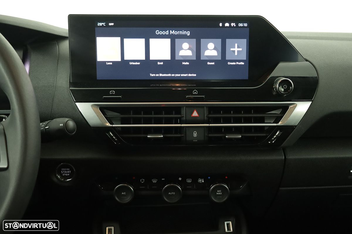 Citroën C4 1.2 PureTech Plus EAT8 - 8